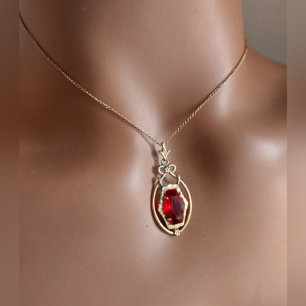 Gold Filled and Red Pendant Necklace - Picture 2 of 15